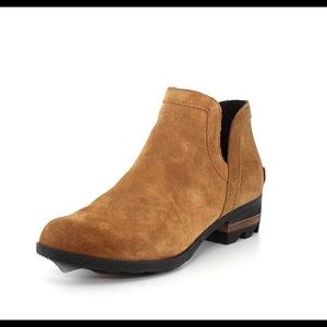 Sorel Lolla Cutout Bootie